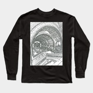 The Natural History Museum in London Long Sleeve T-Shirt